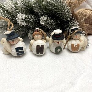 ⛄️ Santa's Workbench Snowmen Figurines Christmas